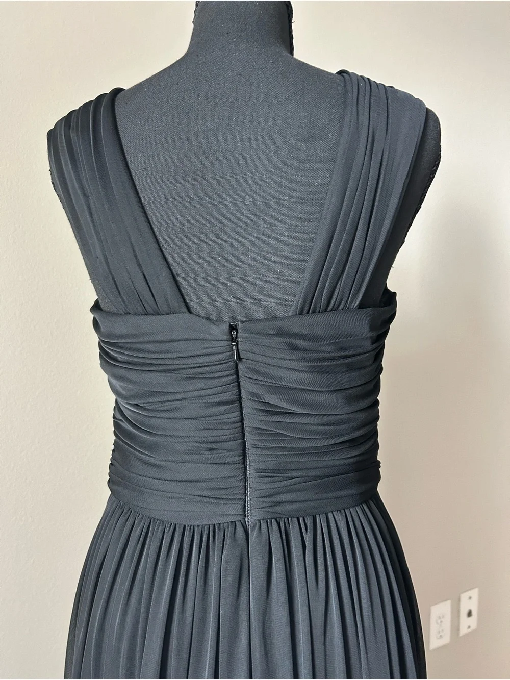 ALFRED SUNG Black Sleeveless Pleated Crossover Maxi Dress - Picture 6 of 7